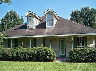 44110 Lake Hills Dr, Prairieville, LA 70769