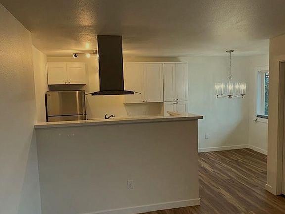 5th image of 8220 169th Ave NE #B4