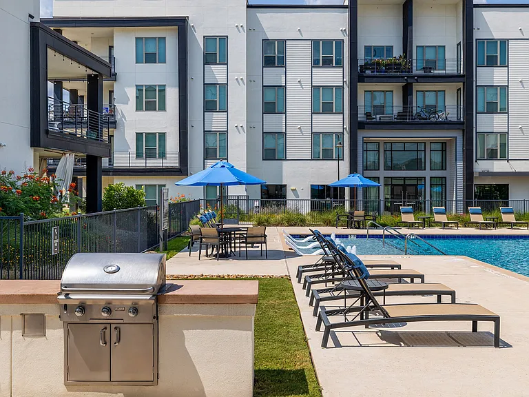 Rhythm Resort-Style Pool with Grills
