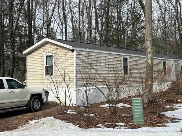 57 Bluebird Lane, Barrington, NH 03825
