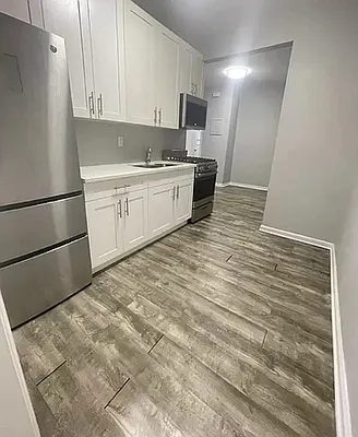 Rented by Yup Realty LLC | media 6