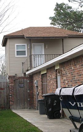 3rd image of 217 Cypress Village Dr