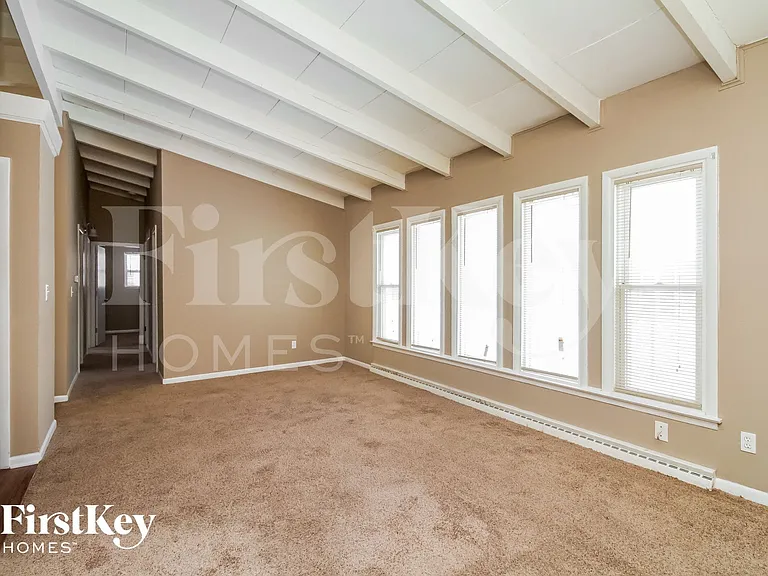394 Sherman Ave — Photo 2