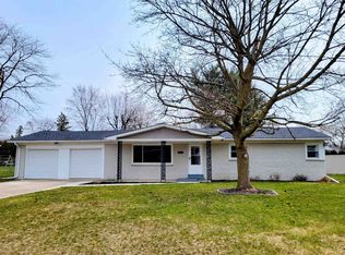 1580 Fromm Dr, Saginaw, MI