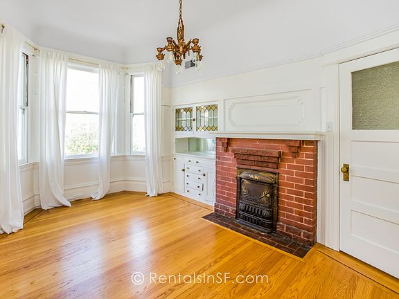4th image of 2332 Jones St #4