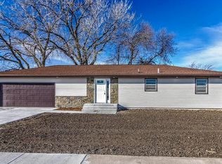 1509 N 19th St, Beatrice, NE 68310