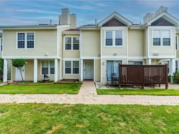 1807 Whispering Hills, Chester, NY 10918