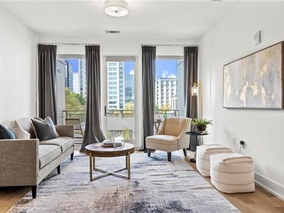 775 Juniper St NE #613, Atlanta, GA, 30308