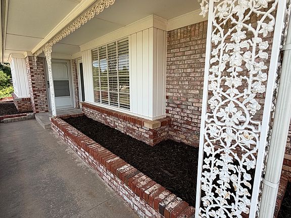 2nd image of 3838 NW 64th St
