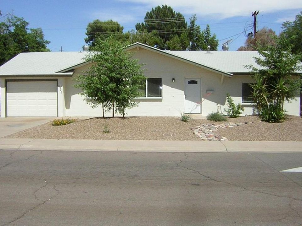 1st image of 1921 N Cavalier Dr
