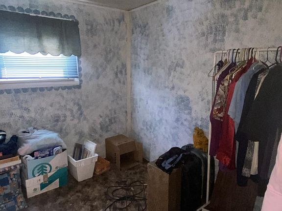 4th image of 8810 Woodbridge Dr