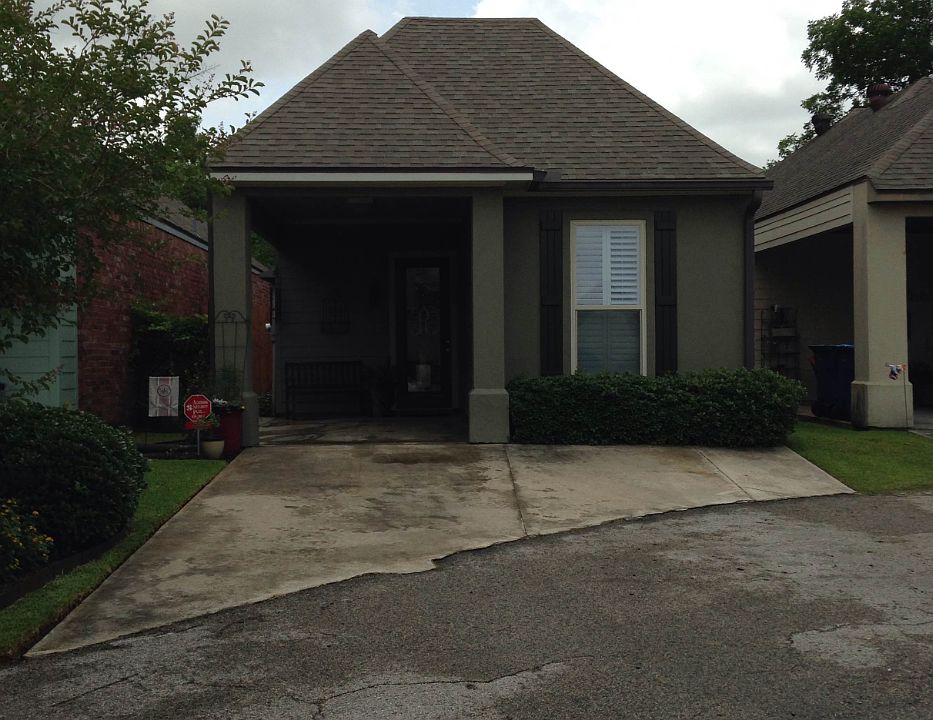1st image of 109 Seaside Ln