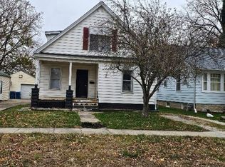 2428 S 13th St, Springfield, IL 62703