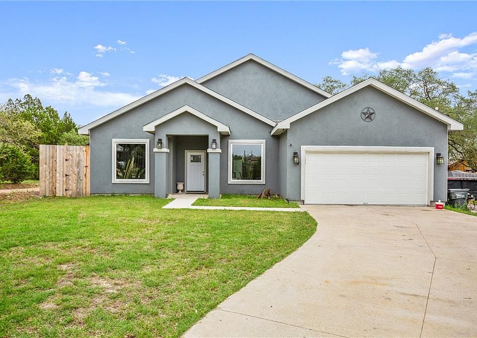 1st image of 10305 Little Creek Cir