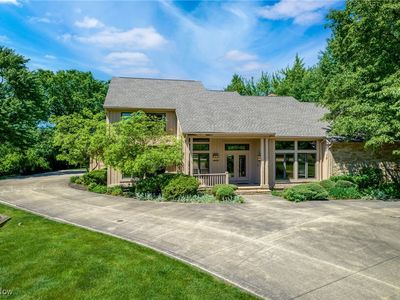 28725 Settlers Ln, Pepper Pike, OH, 44124