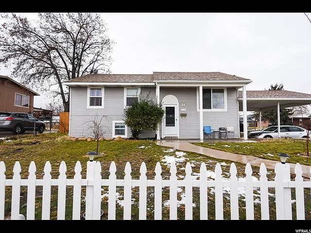 1st image of 814 Bonneville Way