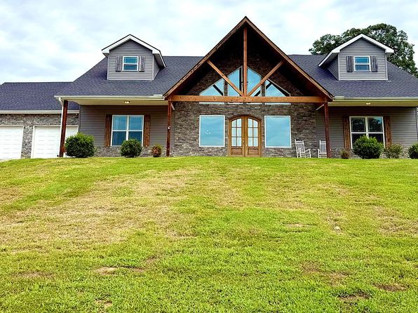 1207 Pine Hollow Dr