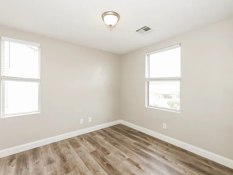 869 Shining Rose Pl — Photo 14