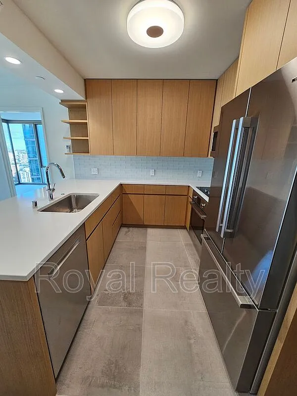 2 bed, 2.0 bath, $4,800 — Photo 2