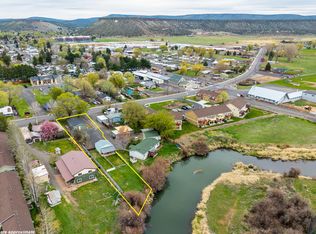 715 S Main St, Prineville, OR 97754