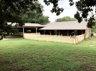 4211 Bay Shore Cir, Granbury, TX 76049