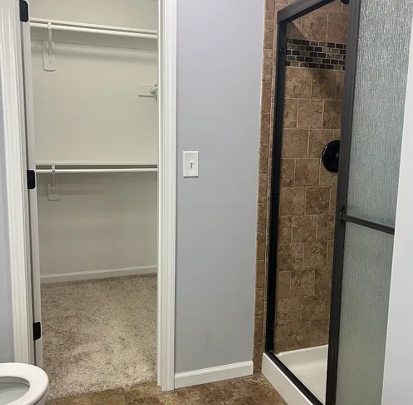 2604 Lazy Brook Ln — Photo 10