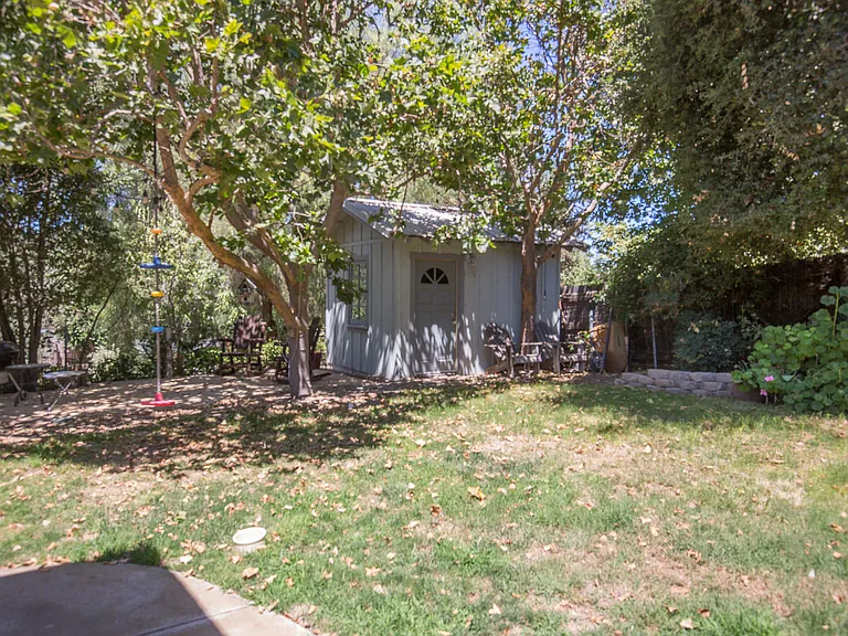2495 Lucca Ave — Photo 16