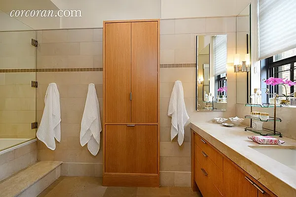 Sold by Corcoran | media 23