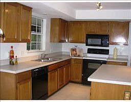 5th image of 2413 Bucknell Dr