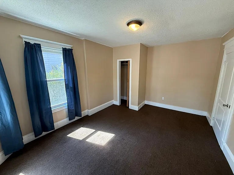 432 Sumner Ave — Photo 15