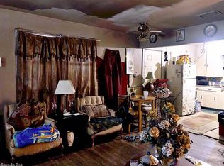 1601 Phenie St, Texarkana, TX 75501