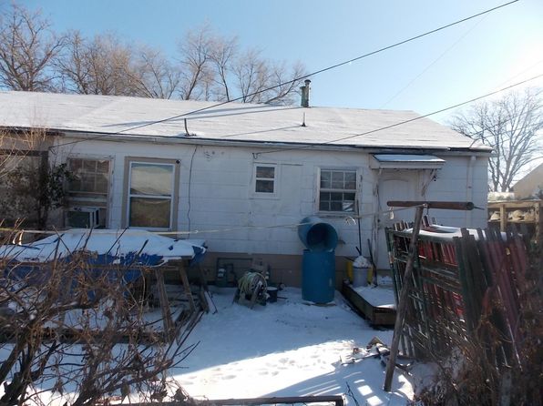 wichita-kansas-443846070 picture