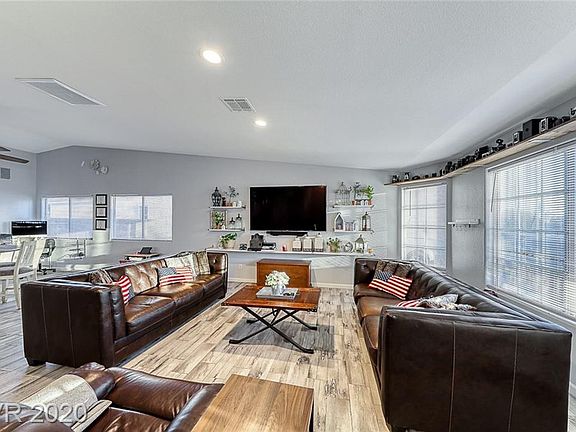3rd image of 5246 Olive Dale Ct