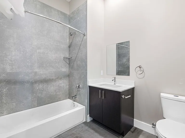 Central 70 Lofts — Photo 39
