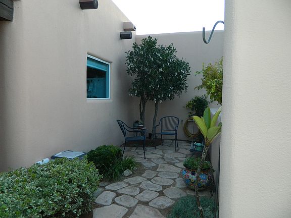 3rd image of 3850 Shady Glen Ave