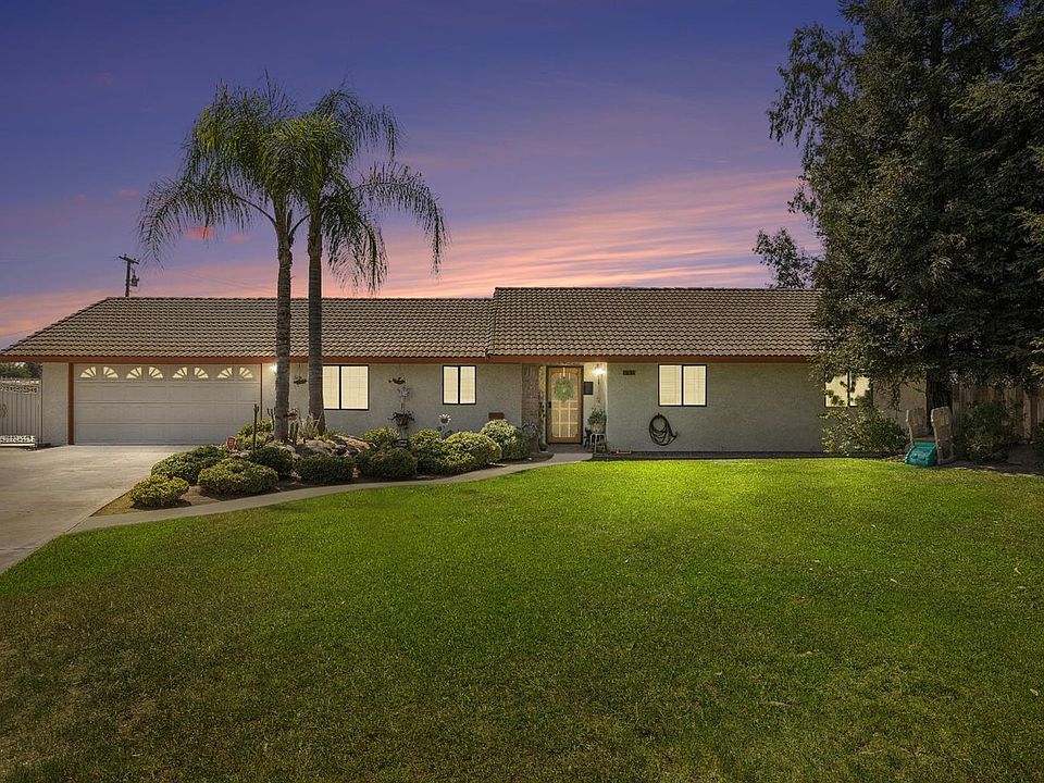 1st image of 26266 Wayside Dr