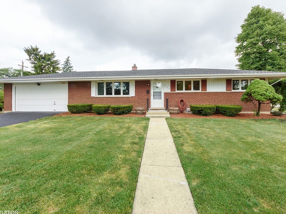 1st image of 474 Berkshire Ln
