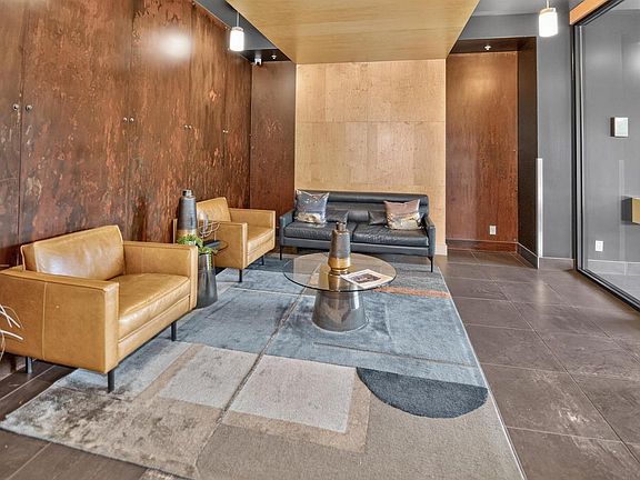 4th image of 311 E Erie STREET #224