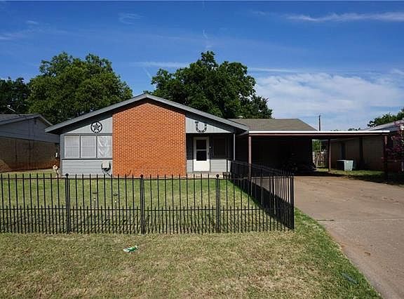 2nd image of 1958 N Mockingbird Ln