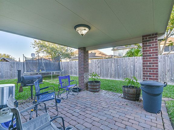 5th image of 3811 Oakwilde Cir