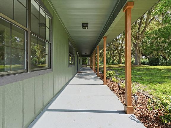 3rd image of 4351 NE 210th Ave
