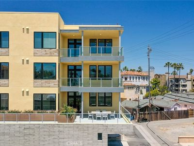 414 Main #200, Huntington Beach, CA, 92648