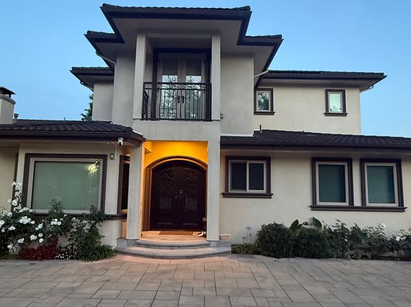 2438 Mount Olive Ln