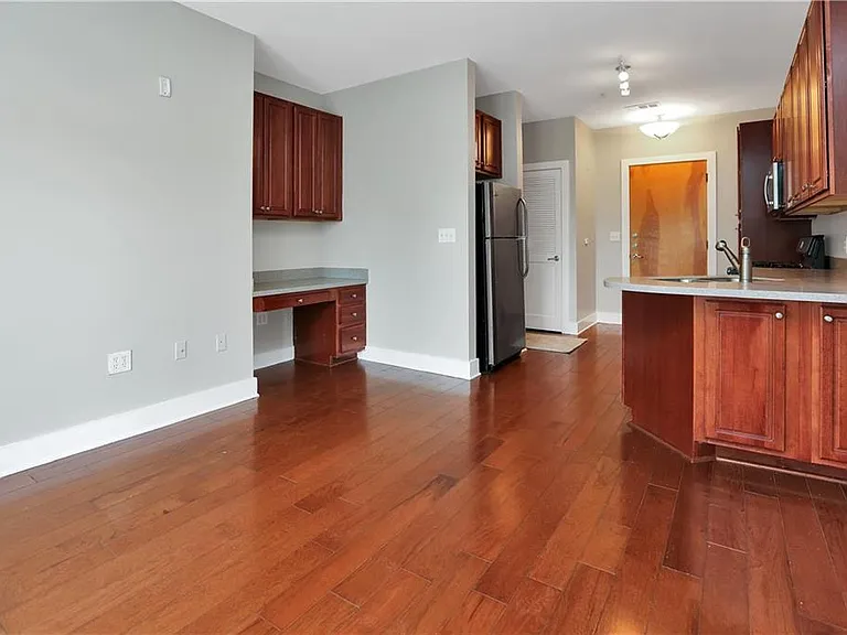 799 Hammond Dr #219 — Photo 14