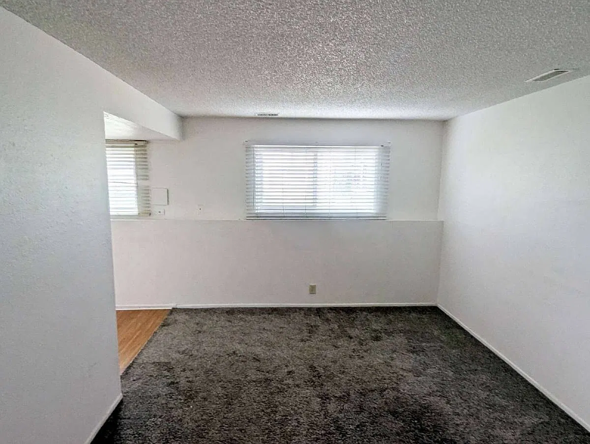 3204 S 1850 W #B in West Valley City, UT 84119 — Photo 3