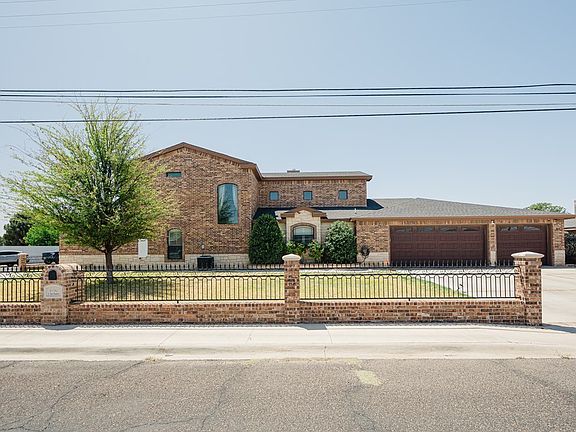 5th image of 616 S Sam Houston Ave