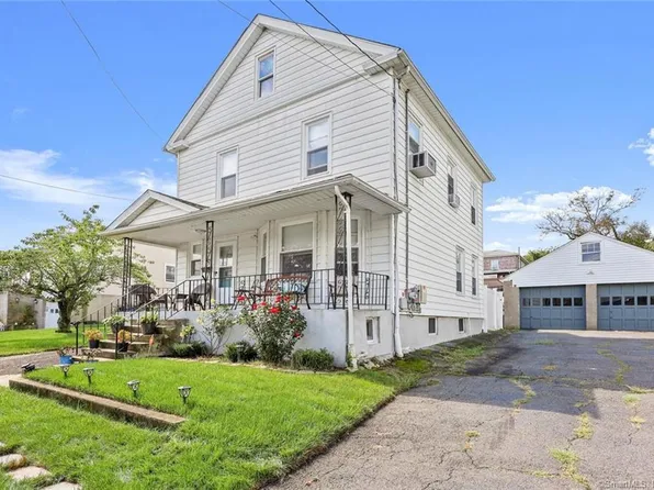 142 Holroyd Street, Bridgeport, CT 06606