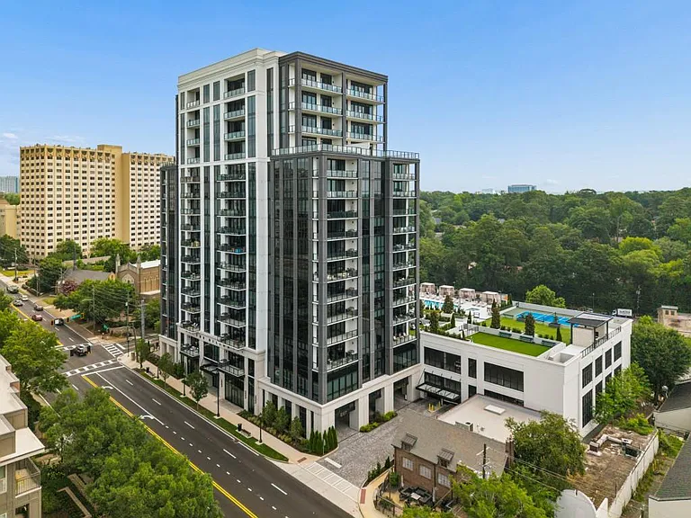 2425 Peachtree Rd NE #607 — Photo 48