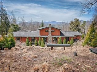 243 Sugar Hollow Rd, Fairview, NC 28730