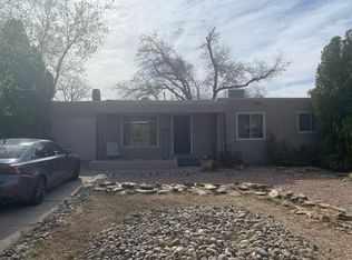 809 Manzano St NE, Albuquerque, NM 87110